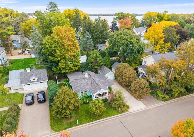 Photo 3 of Sale Pending at 4942 Johnson Ave, Saint Paul, MN 55110 | MLS# 7154067 | Listing updated on 2026-10-19