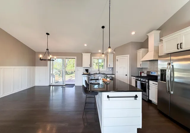 Photo 3 of Single family home for sale at 1657 Century Ridge Ln NE, Rochester, MN 55906 | MLS# 7154089 | Listing updated on 2026-10-08