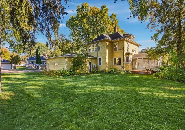 Photo 4 of Single family home for sale at 309 Division St E, Buffalo, MN 55313 | MLS# 7154094 | Listing updated on 2026-10-05
