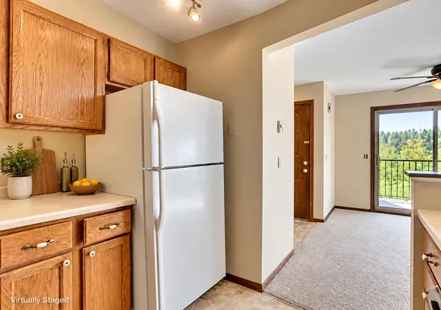 Photo 3 of Condo for sale at 2240 Ridge Dr #33, Minneapolis, MN 55416 | MLS# 7154101 | Listing updated on 2026-10-07