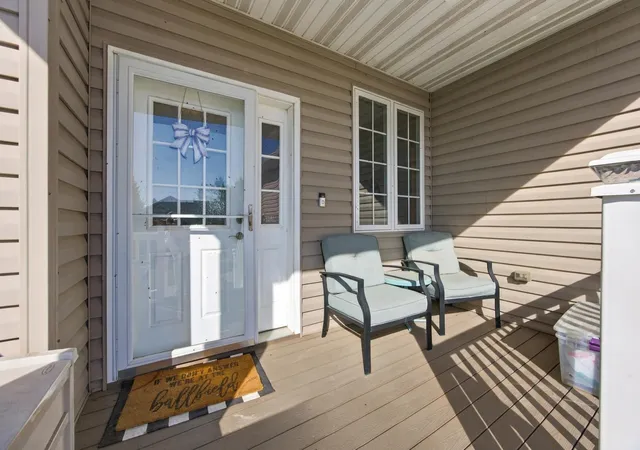 Photo 3 of Single family home for sale at 1381 Morningside Dr, Casselton, ND 58012 | MLS# 7154117 | Listing updated on 2026-10-08