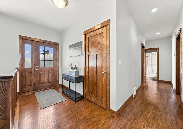 Photo 3 of Single family home for sale at 1381 Morningside Dr, Casselton, ND 58012 | MLS# 7154117 | Listing updated on 2026-10-08
