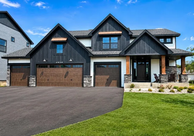 Photo 1 of Single family home for sale at 6858 Spruce Ln, Hamel, MN 55340 | MLS# 7154130 | Listing updated on 2026-10-06
