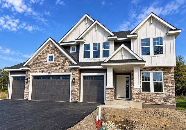 Photo 1 of Single family home for sale at 19961 67th Avenue, Hamel, MN 55340 | MLS# 7154133 | Listing updated on 2026-10-06