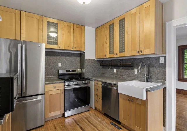 Photo 4 of Single family home for sale at 358 Cretin Ave S, Saint Paul, MN 55105 | MLS# 7154149 | Listing updated on 2026-10-03