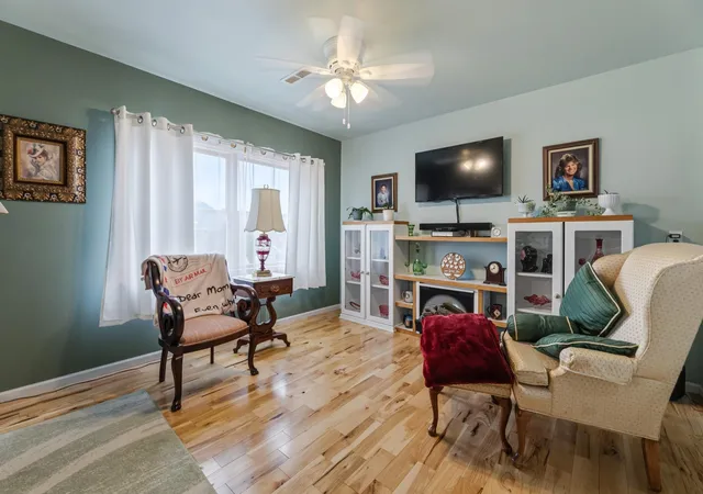 Listing Photo 5 - Condo for sale in building located at 234 Main St W, Wabasha, MN 55981 - Unit #200