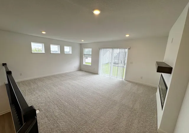 Photo 4 of Single family home for sale at 1907 Dogwood Ct, Carver, MN 55315 | MLS# 7154198 | Listing updated on 2026-10-08