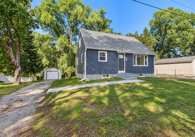 Photo 1 of Single family home for sale at 2115 E River Rd Ne, Rochester, MN 55906 | MLS# 7154216 | Listing updated on 2026-10-08
