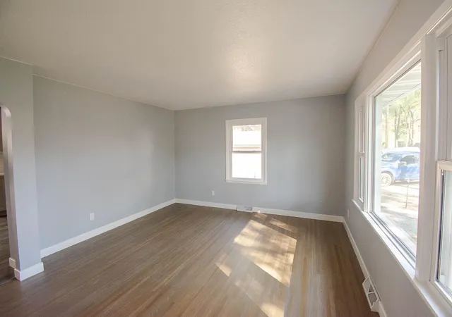 Photo 2 of Single family home for sale at 2115 E River Rd Ne, Rochester, MN 55906 | MLS# 7154216 | Listing updated on 2026-10-08