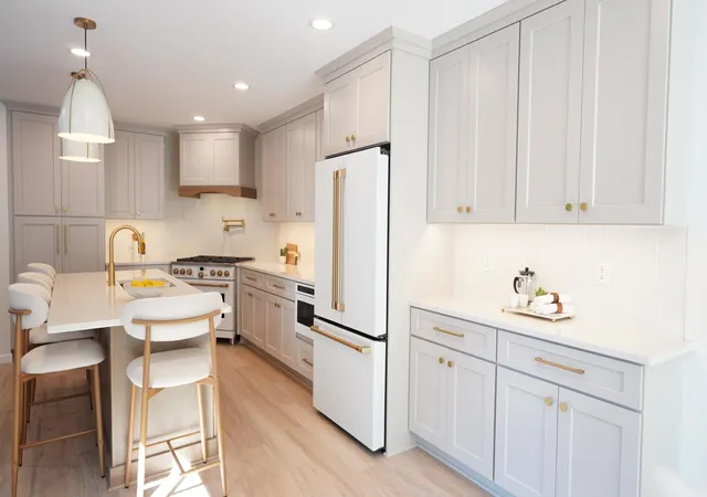 Photo 4 of Single family home for sale at 10725 Purdey Rd, Eden Prairie, MN 55347 | MLS# 7154219 | Listing updated on 2026-10-08