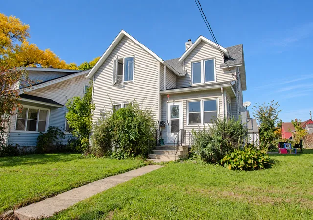 Single family home for sale at 307 6th Street NW, Rochester, MN 55901 | MLS# 7154228