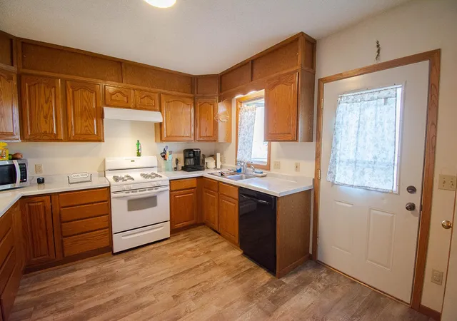 Photo 4 of Single family home for sale at 307 6th Street NW, Rochester, MN 55901 | MLS# 7154228 | Listing updated on 2026-10-08
