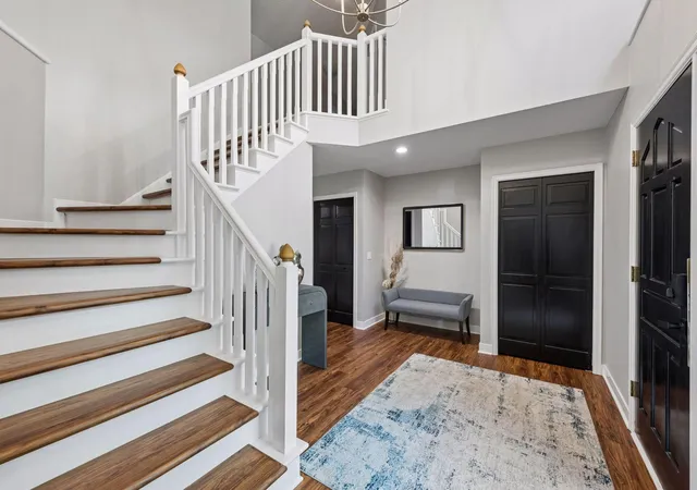 Photo 4 of Single family home for sale at 5720 Oakview Ln N, Minneapolis, MN 55442 | MLS# 7154238 | Listing updated on 2026-10-06