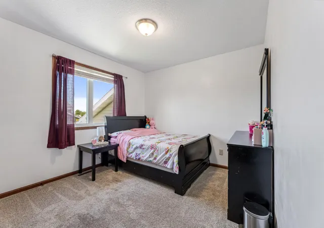 Photo 3 of Single family home for sale at 809 24th Avenue Nw, Austin, MN 55912 | MLS# 7154239 | Listing updated on 2026-10-06