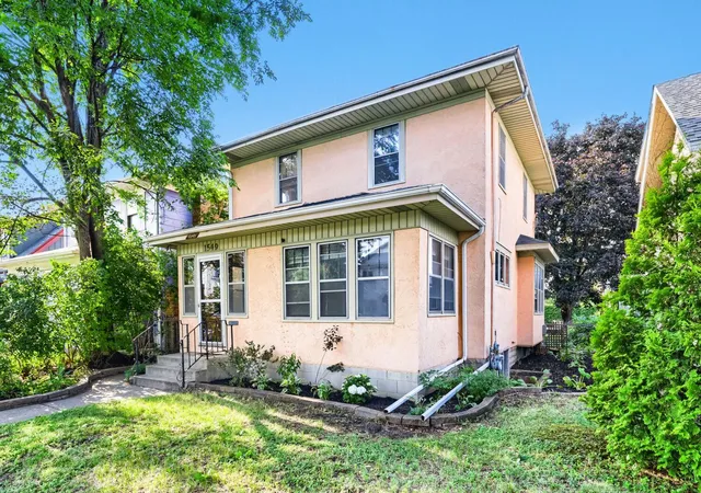 Photo 2 of Single family home for sale at 1549 Edmund Ave, Saint Paul, MN 55104 | MLS# 7154250 | Listing updated on 2026-10-03