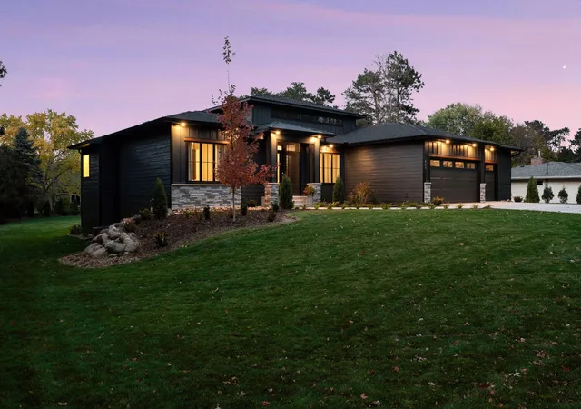 Photo 1 of Single family home for sale at 631 Callahan Pl, Saint Paul, MN 55118 | MLS# 7154254 | Listing updated on 2026-10-02