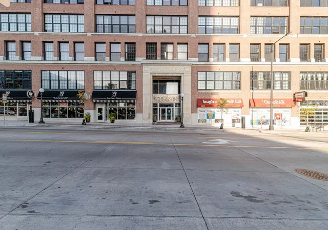 Photo 2 of Condo for sale at 500 Robert St N #500, Saint Paul, MN 55101 | MLS# 7154255 | Listing updated on 2026-10-14