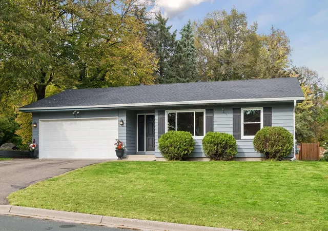 Photo 2 of Single family home for sale at 501 Laredo Ln, Chanhassen, MN 55317 | MLS# 7154259 | Listing updated on 2026-10-08