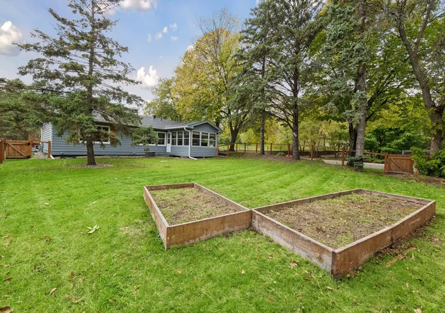Photo 3 of Single family home for sale at 501 Laredo Ln, Chanhassen, MN 55317 | MLS# 7154259 | Listing updated on 2026-10-08