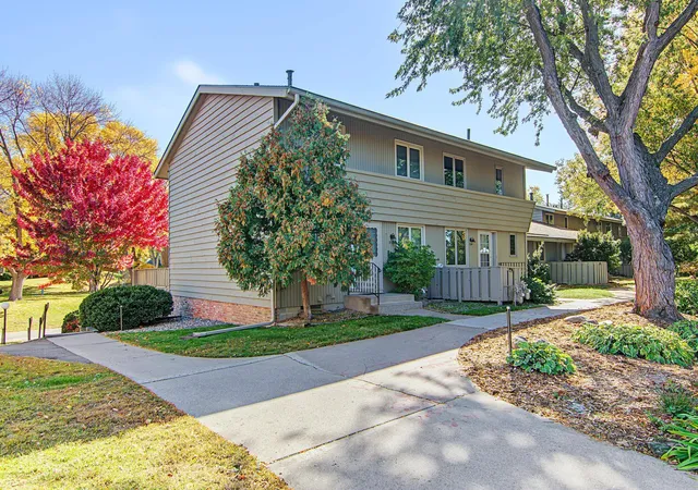 Photo 1 of Single family home for sale at 214 Windsor Ct, Saint Paul, MN 55112 | MLS# 7154288 | Listing updated on 2026-10-10