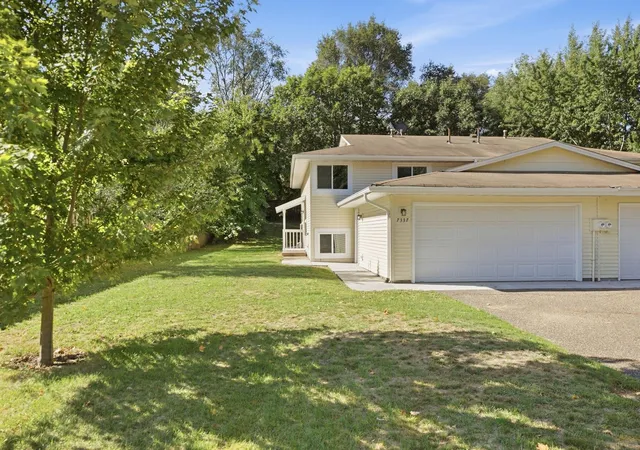 Photo 3 of Single family home for sale at 7337 122nd Avenue N, Champlin, MN 55316 | MLS# 7154303 | Listing updated on 2026-10-05