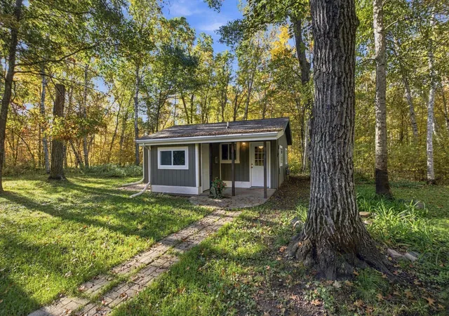 Photo 1 of Single family home for sale at 36172 Bonnie Lakes Rd, Crosslake, MN 56442 | MLS# 7154335 | Listing updated on 2026-10-16