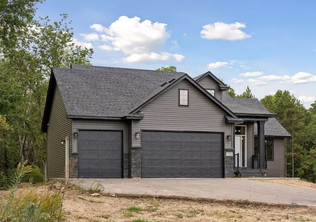 Photo 1 of Condo for sale at 27532 Dahlia Ct Nw, Isanti, MN 55040 | MLS# 7154339 | Listing updated on 2026-10-03