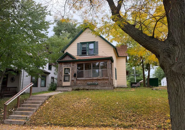 Photo 1 of Sale Pending at 894 5th Street E, Saint Paul, MN 55106 | MLS# 7154341 | Listing updated on 2026-10-03