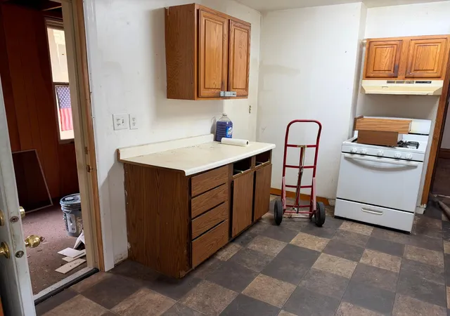 Photo 3 of Sale Pending at 894 5th Street E, Saint Paul, MN 55106 | MLS# 7154341 | Listing updated on 2026-10-03