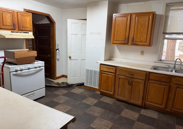 Photo 4 of Sale Pending at 894 5th Street E, Saint Paul, MN 55106 | MLS# 7154341 | Listing updated on 2026-10-03