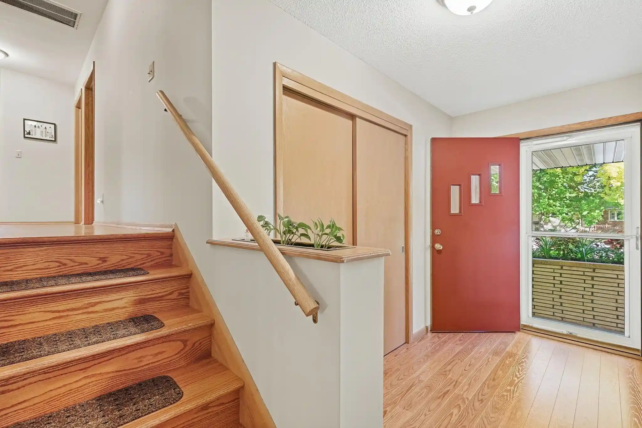 Photo 2 of Sale Pending at 314 Maple Ave S, Maple Lake, MN 55358 | MLS# 7154369 | Listing updated on 2026-10-23