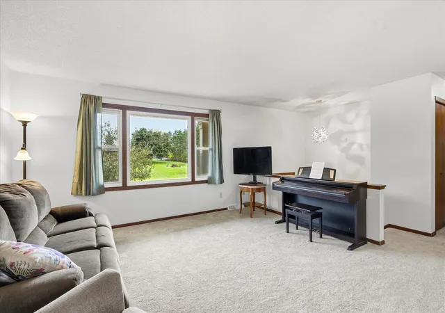 Photo 4 of Single family home for sale at 20761 187th Avenue NW, Big Lake, MN 55309 | MLS# 7154379 | Listing updated on 2026-10-07