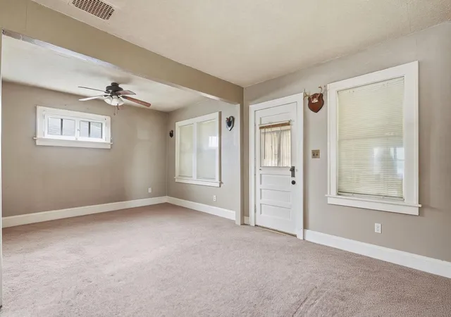 Photo 4 of Single family home for sale at 111 14th Avenue S, South Saint Paul, MN 55075 | MLS# 7154382 | Listing updated on 2026-10-22