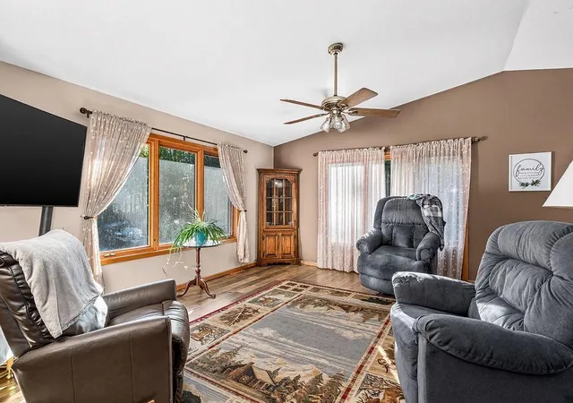 Photo 4 of Single family home for sale at 1593 Schmitz Rd, Carlton, MN 55718 | MLS# 7154399 | Listing updated on 2026-10-05
