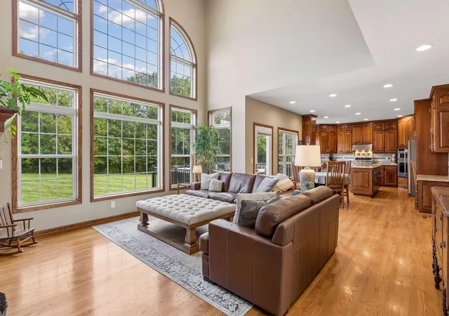 Photo 4 of Single family home for sale at 28245 Grandview Dr, Belle Plaine, MN 56011 | MLS# 7154402 | Listing updated on 2026-10-09