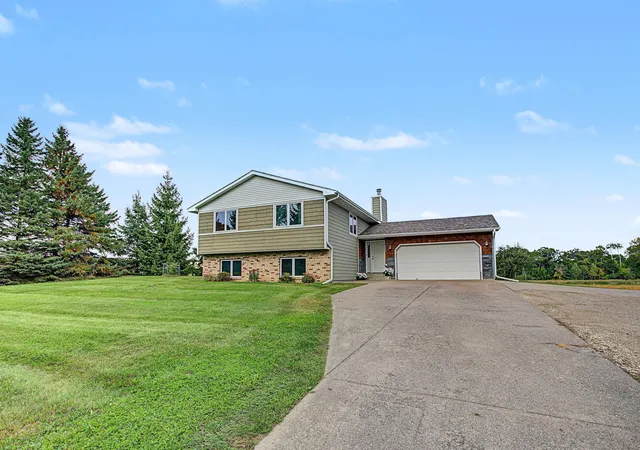 Photo 1 of Single family home for sale at 11409 Manning Trl N, Stillwater, MN 55082 | MLS# 7154407 | Listing updated on 2026-10-03