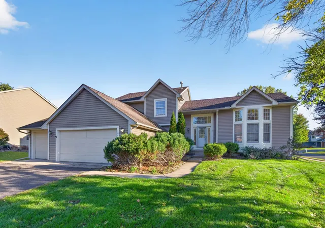 Photo 1 of Single family home for sale at 18418 85th Place N, Maple Grove, MN 55311 | MLS# 7154447 | Listing updated on 2026-10-03