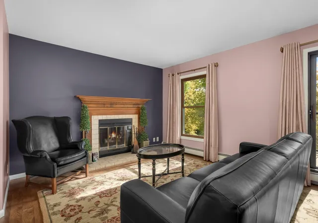 Photo 4 of Condo for sale at 3030 Saint Albans Ml Rd #211, Hopkins, MN 55305 | MLS# 7154450 | Listing updated on 2026-10-03