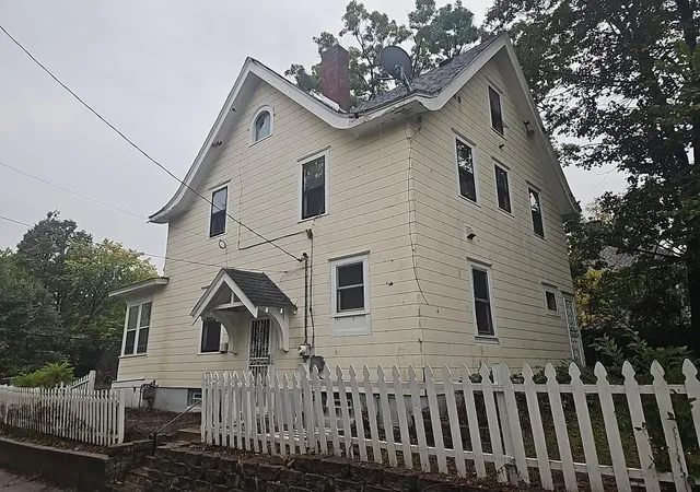 Photo 3 of Single family home for sale at 1014 25th Avenue N, Minneapolis, MN 55411 | MLS# 7154460 | Listing updated on 2026-10-03