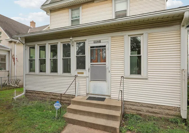 Listing Photo 5 - Condo for sale in building located at 3544 Stevens Ave, Minneapolis, MN 55408