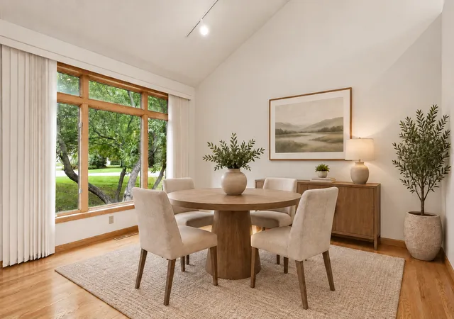 Photo 3 of Single family home for sale at 3200 Bent Tree Hills Dr, Saint Paul, MN 55112 | MLS# 7154473 | Listing updated on 2026-10-08
