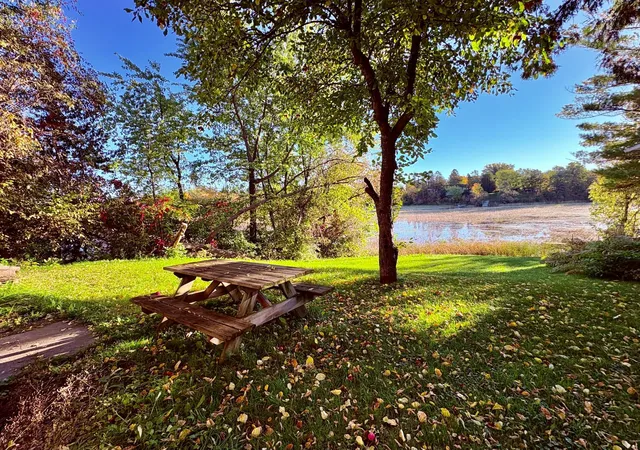 Photo 2 of Single family home for sale at 311 Bay Ave SE, Baudette, MN 56623 | MLS# 7154481 | Listing updated on 2026-10-03