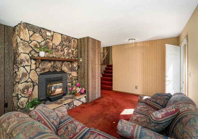 Photo 3 of Single family home for sale at 5731 Sunburst Dr, Duluth, MN 55810 | MLS# 7154486 | Listing updated on 2026-10-05