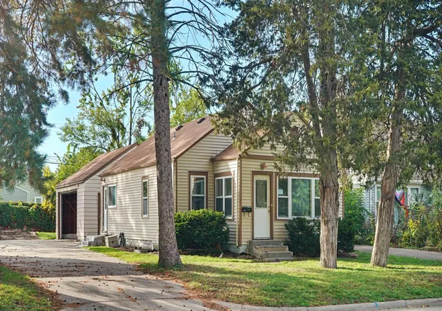 Single family home for sale at 6516 16th Avenue S, Minneapolis, MN 55423 | MLS# 7154492