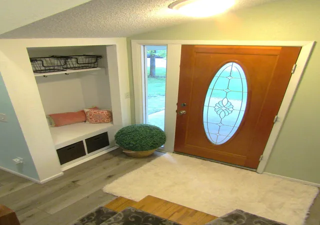 Photo 2 of Single family home for sale at 304 Cedar Ln, Montevideo, MN 56265 | MLS# 7154509 | Listing updated on 2026-10-03