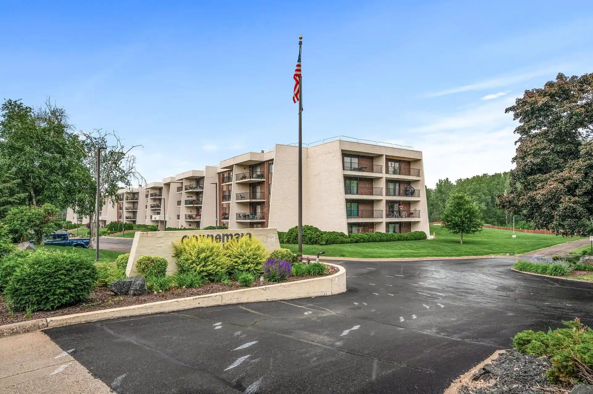 Listing Photo 28 - Condo for sale in 2455 Londin Ln E located at 2455 Londin Ln E, Maplewood, MN 55119 - Unit #216