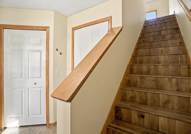 Photo 4 of Single family home for sale at 7225 E Ramsey Pkwy NW, Ramsey, MN 55303 | MLS# 7154552 | Listing updated on 2026-10-23