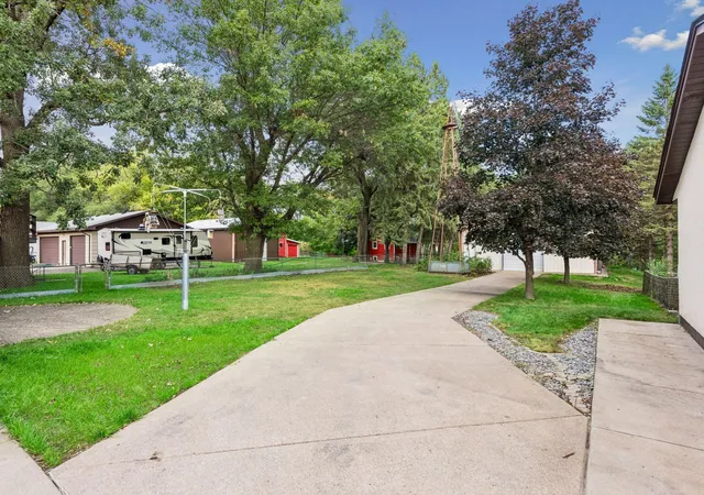 Photo 2 of Single family home for sale at 3548 Edgerton St, Saint Paul, MN 55127 | MLS# 7154559 | Listing updated on 2026-10-28