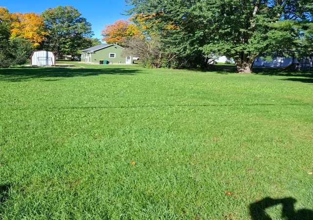 Photo 3 of Single family home for sale at 625 N Section Ave, Spring Valley, MN 55975 | MLS# 7154579 | Listing updated on 2026-10-13