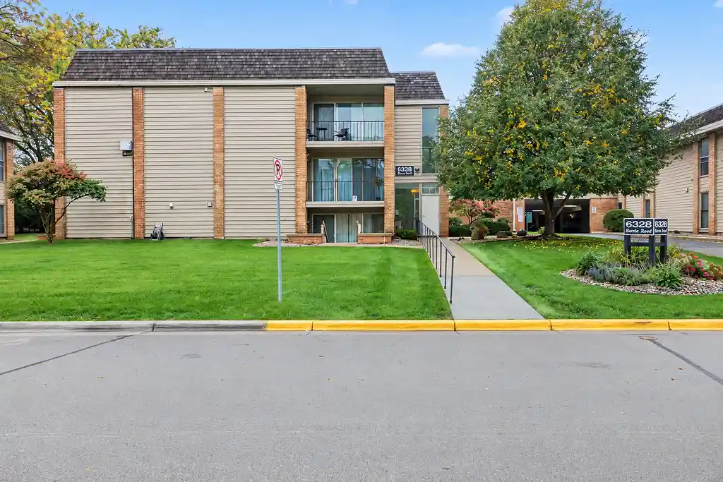 Listing Photo 27 - Condo for sale in 6328 Barrie Rd located at 6328 Barrie Rd, Edina, MN 55435 - Unit #3M